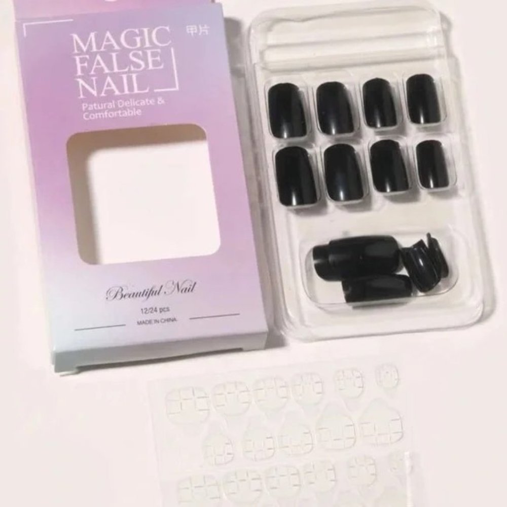 24-piece Black, Nails - Picture 4 of 4